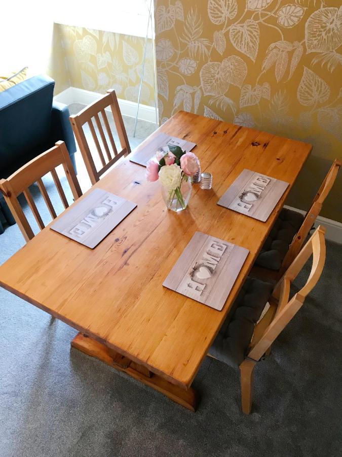 The Beach Hut - 1 Bedroom Apartment Near The Beach ボーンマス エクステリア 写真