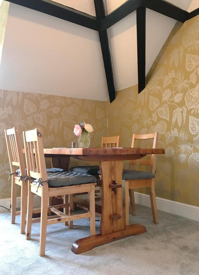 The Beach Hut - 1 Bedroom Apartment Near The Beach ボーンマス エクステリア 写真