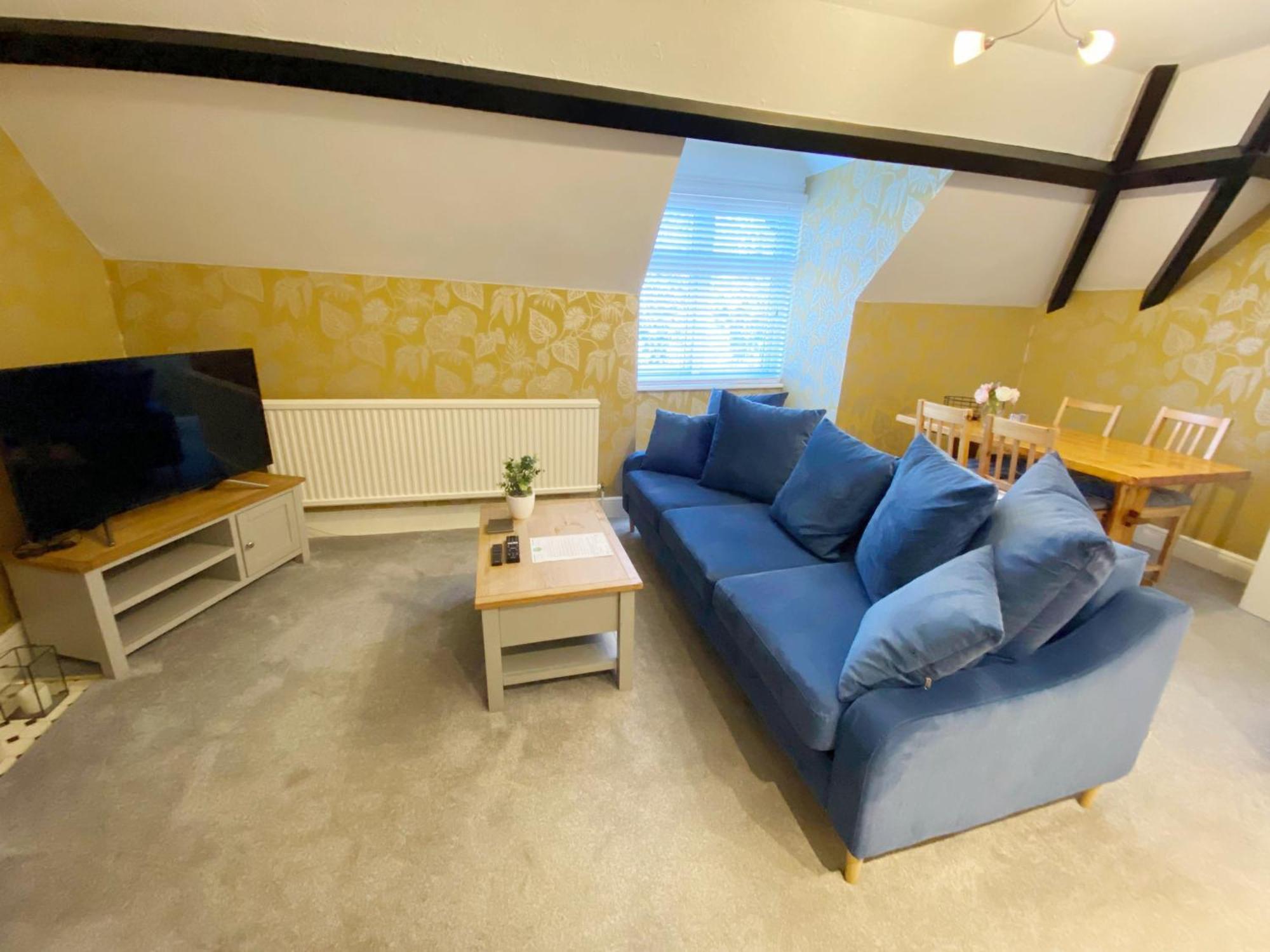 The Beach Hut - 1 Bedroom Apartment Near The Beach ボーンマス エクステリア 写真